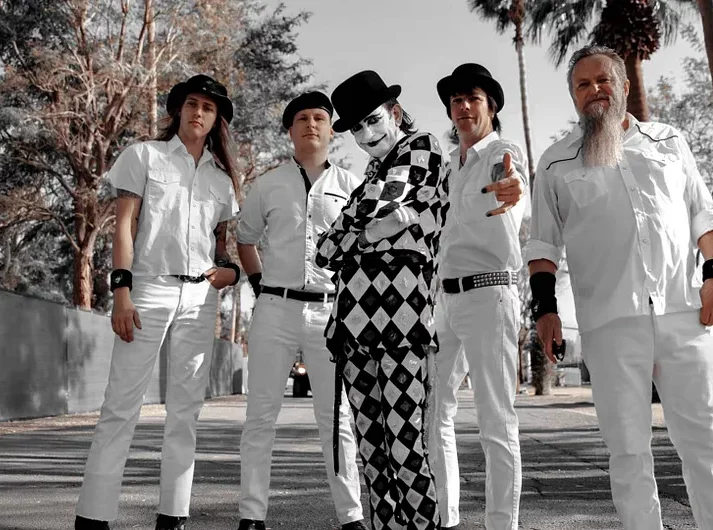 THE ADICTS